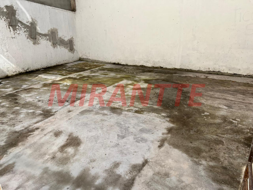 Sobrado de 350m² com 3 quartos em Santa Teresinha
