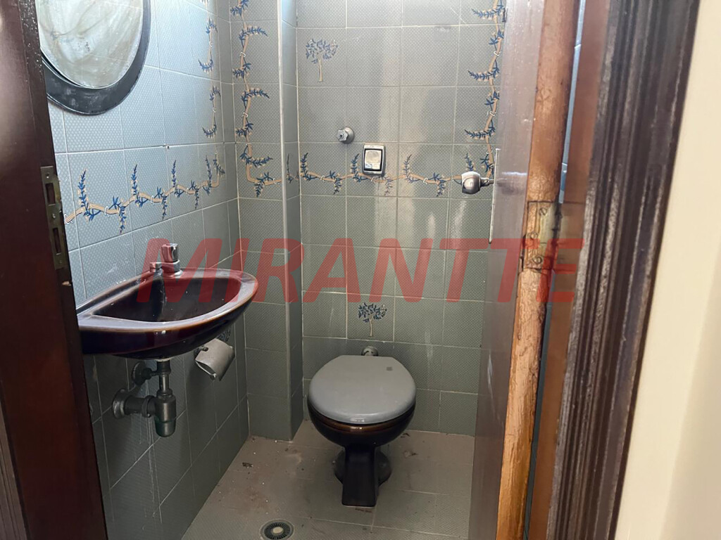 Sobrado de 350m² com 3 quartos em Santa Teresinha