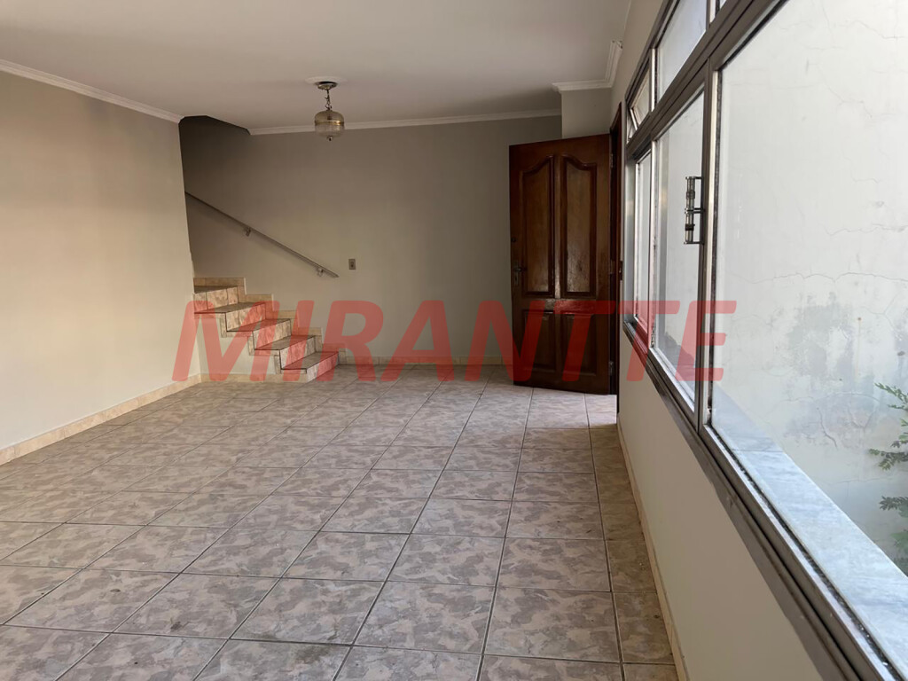 Sobrado de 350m² com 3 quartos em Santa Teresinha