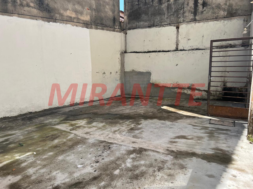 Sobrado de 350m² com 3 quartos em Santa Teresinha