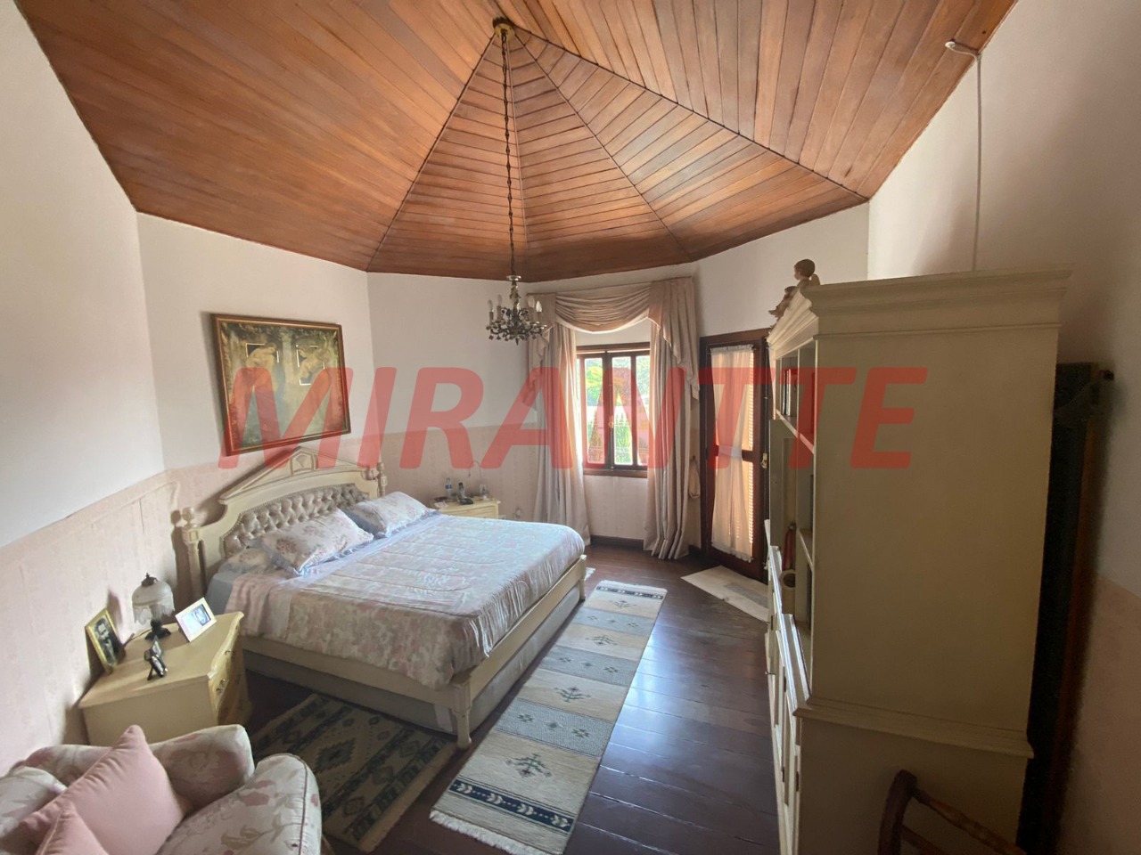 Sobrado de 450m² com 4 quartos em Palmas Do Tremembé