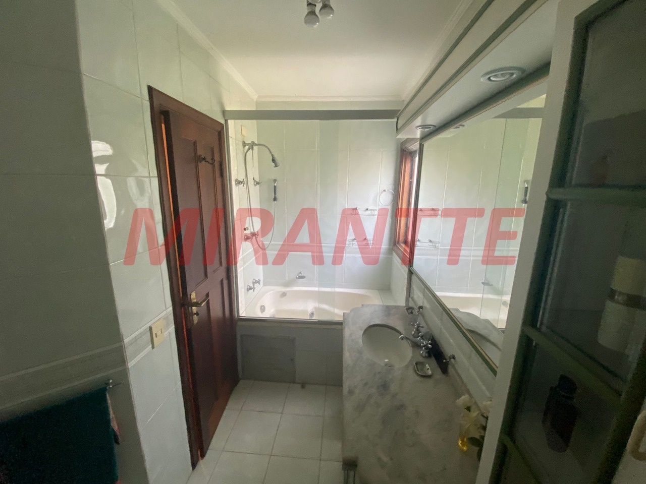Sobrado de 450m² com 4 quartos em Palmas Do Tremembé