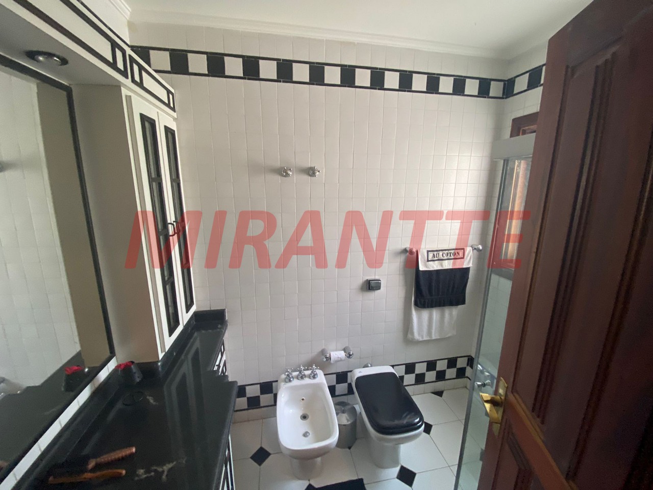 Sobrado de 450m² com 4 quartos em Palmas Do Tremembé