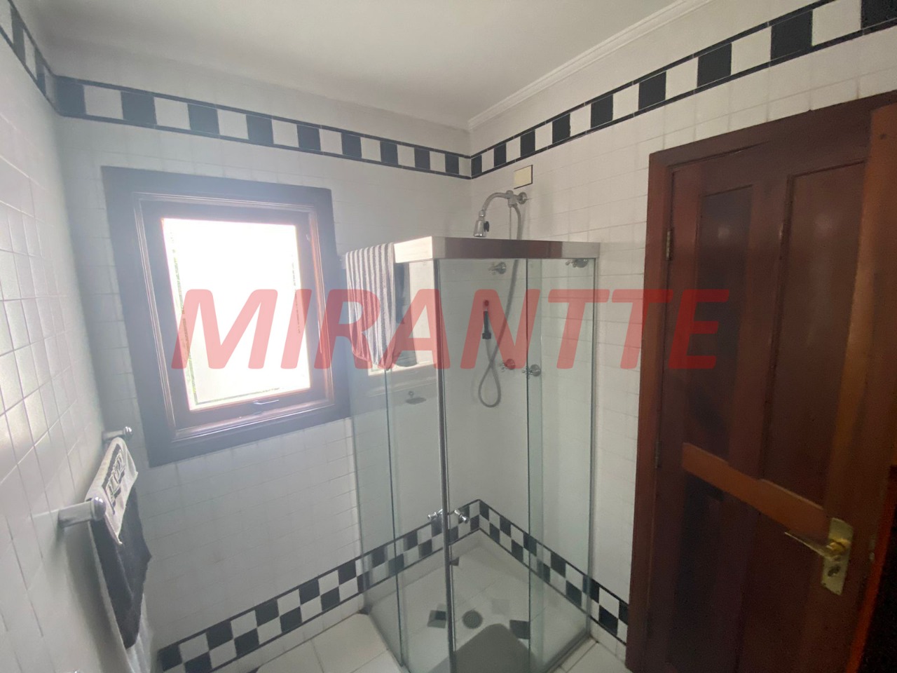 Sobrado de 450m² com 4 quartos em Palmas Do Tremembé