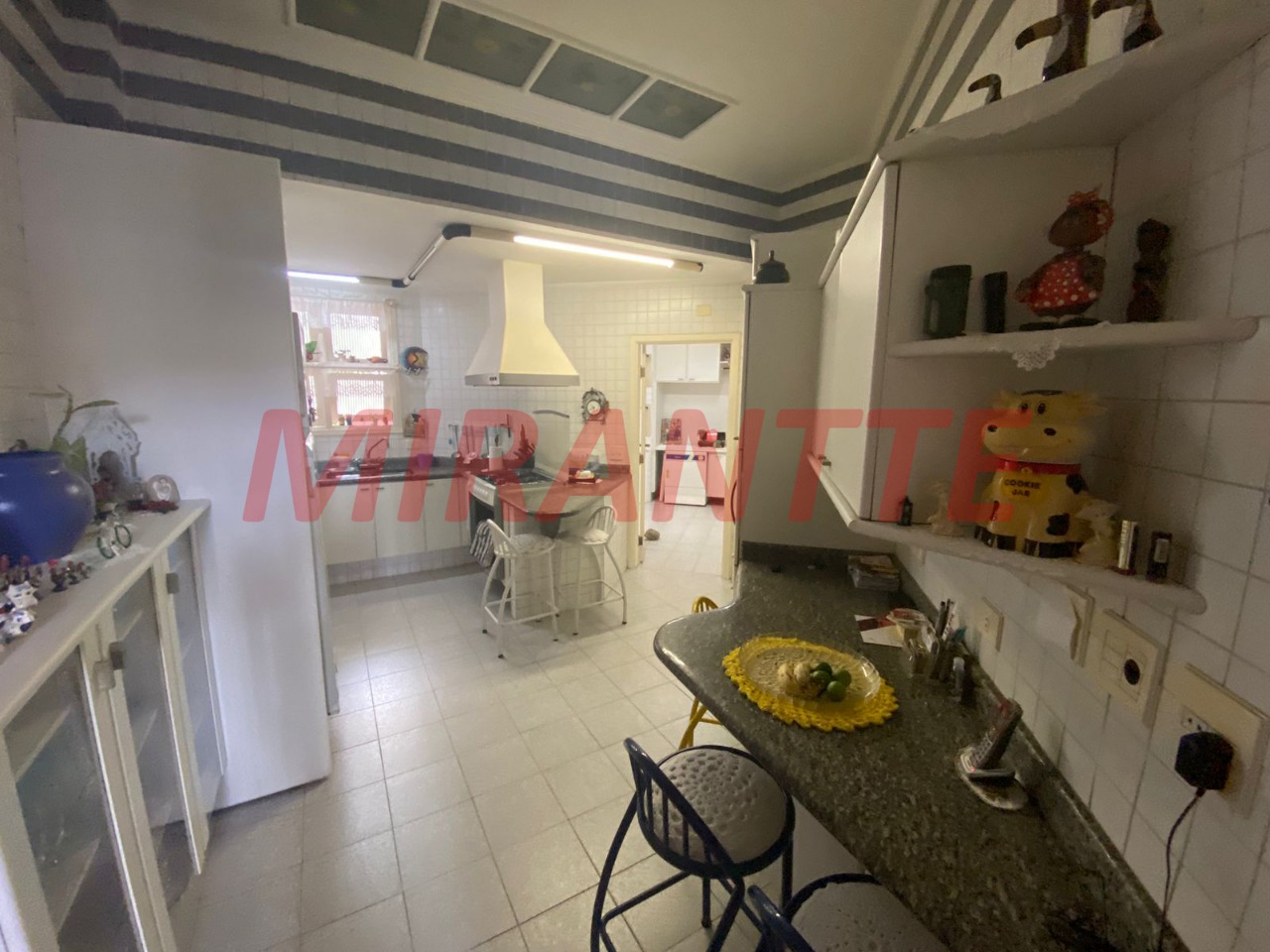 Sobrado de 450m² com 4 quartos em Palmas Do Tremembé