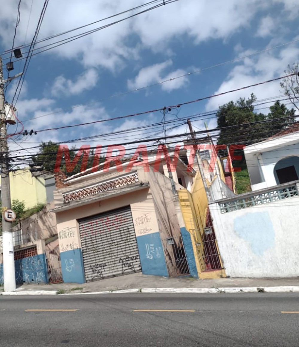 Terreno de 330m² em Vila Mazzei