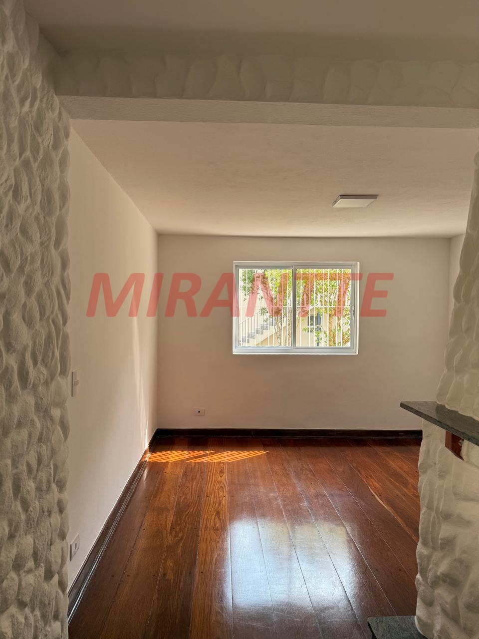 Cond. fechado de 284m² com 3 quartos em Serra da Cantareira