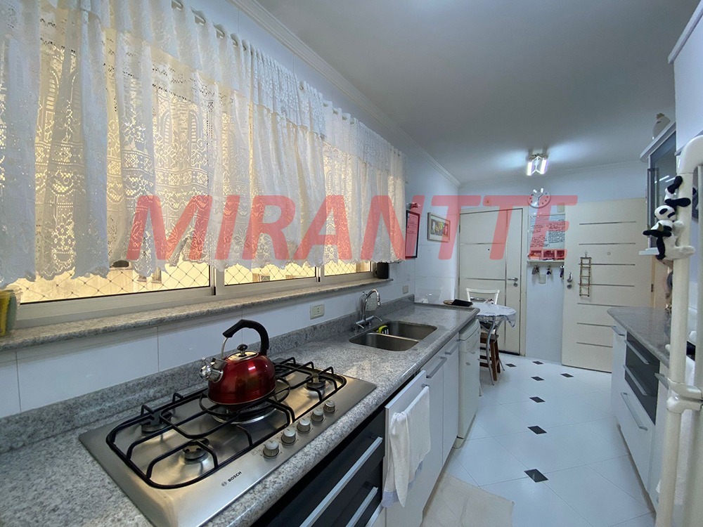 Apartamento de 120m² com 3 quartos em Santana