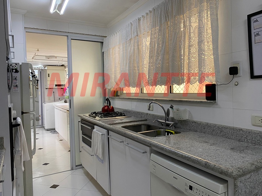 Apartamento de 120m² com 3 quartos em Santana