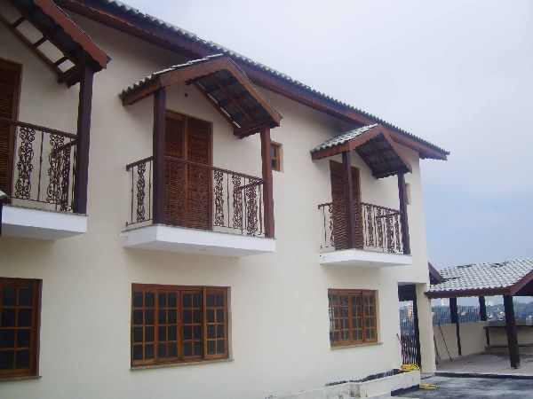 Sobrado de 700m² com 3 quartos em Jardim Virginia Bianca