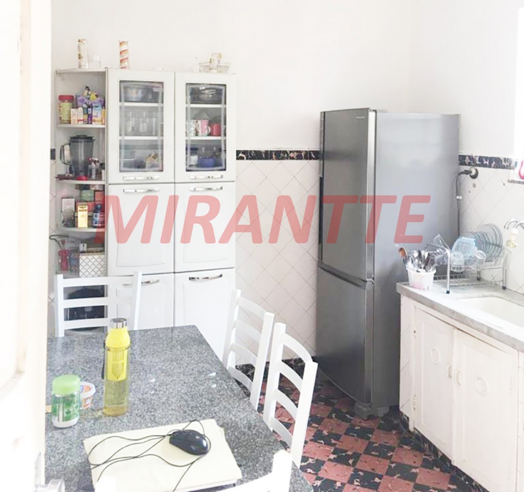 Casa terrea de 210m² com 2 quartos em Santana