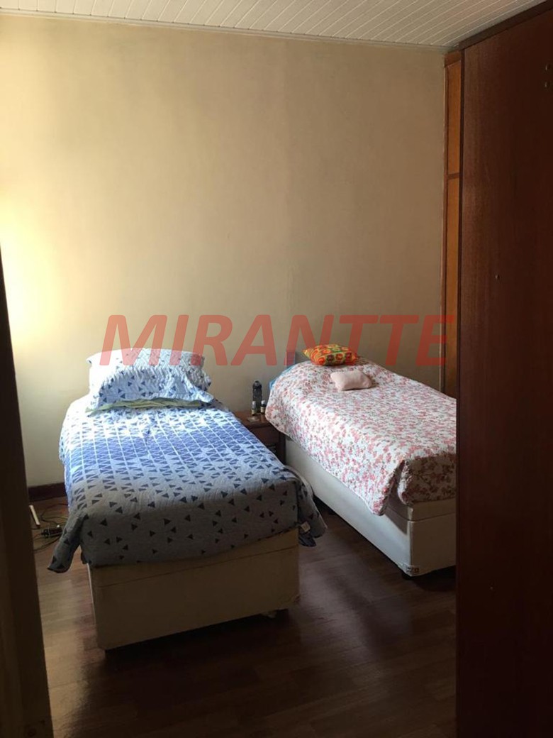 Casa terrea de 210m² com 2 quartos em Santana