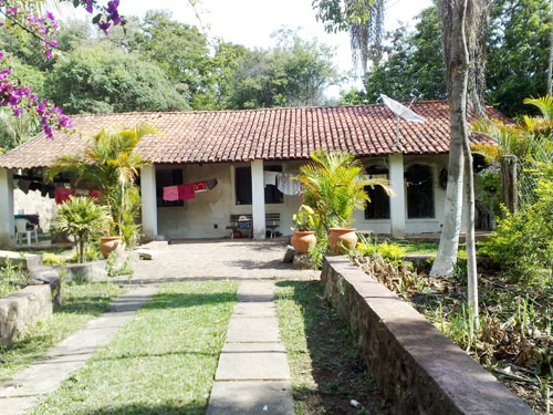 Casa terrea com 2 quartos em Serra da Cantareira