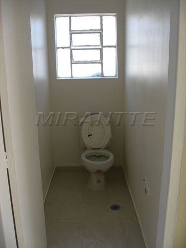 Comercial de 159m² em Santana
