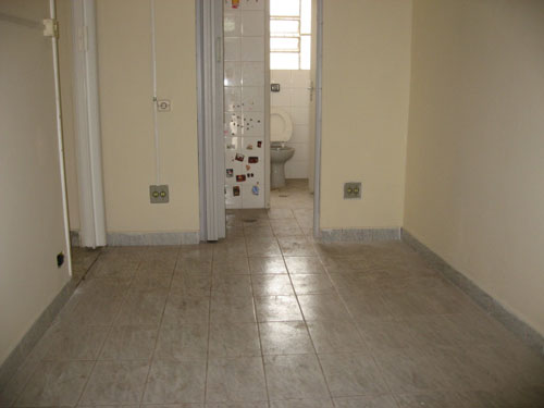 Comercial de 300m² em Chora Menino