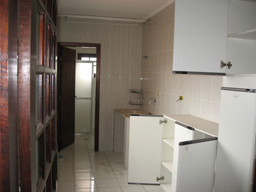 Comercial de 300m² em Chora Menino