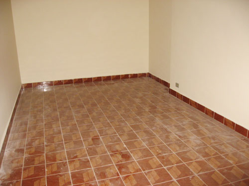 Comercial de 300m² em Chora Menino