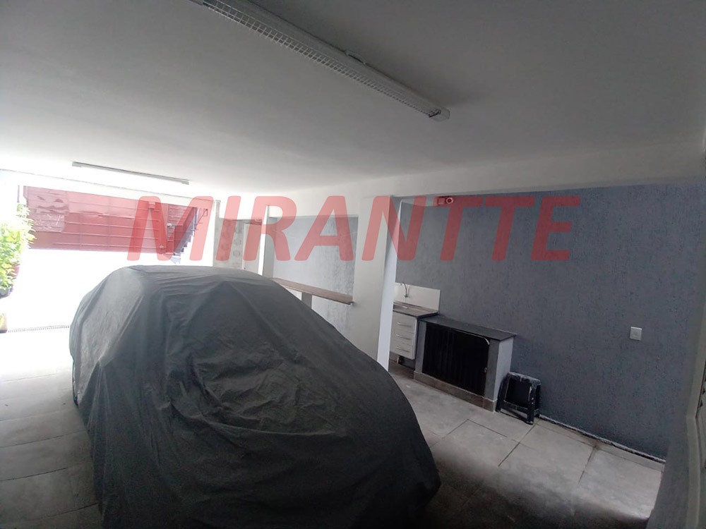 Sobrado de 185m² com 4 quartos em Tremembe