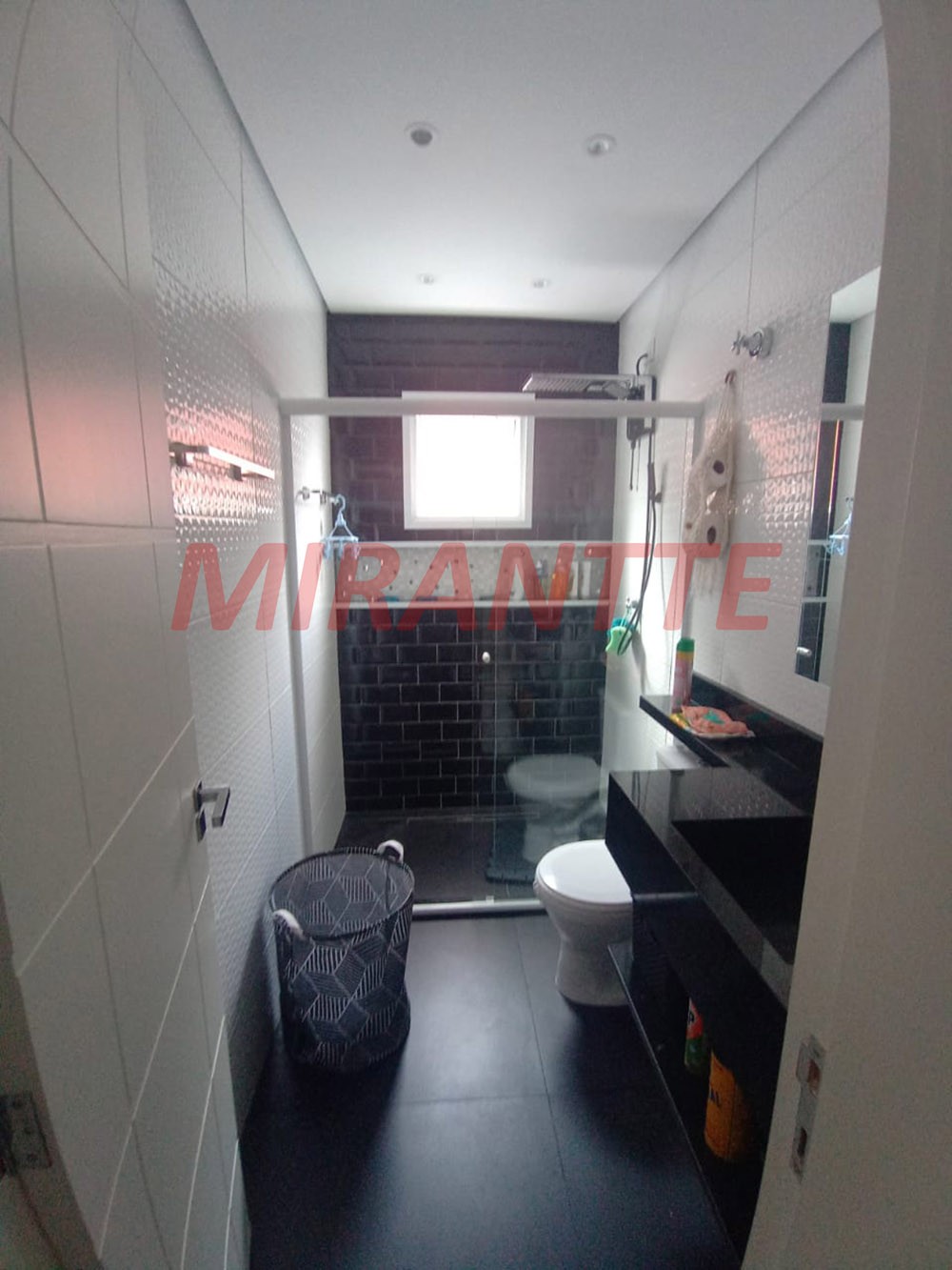 Sobrado de 185m² com 4 quartos em Tremembe