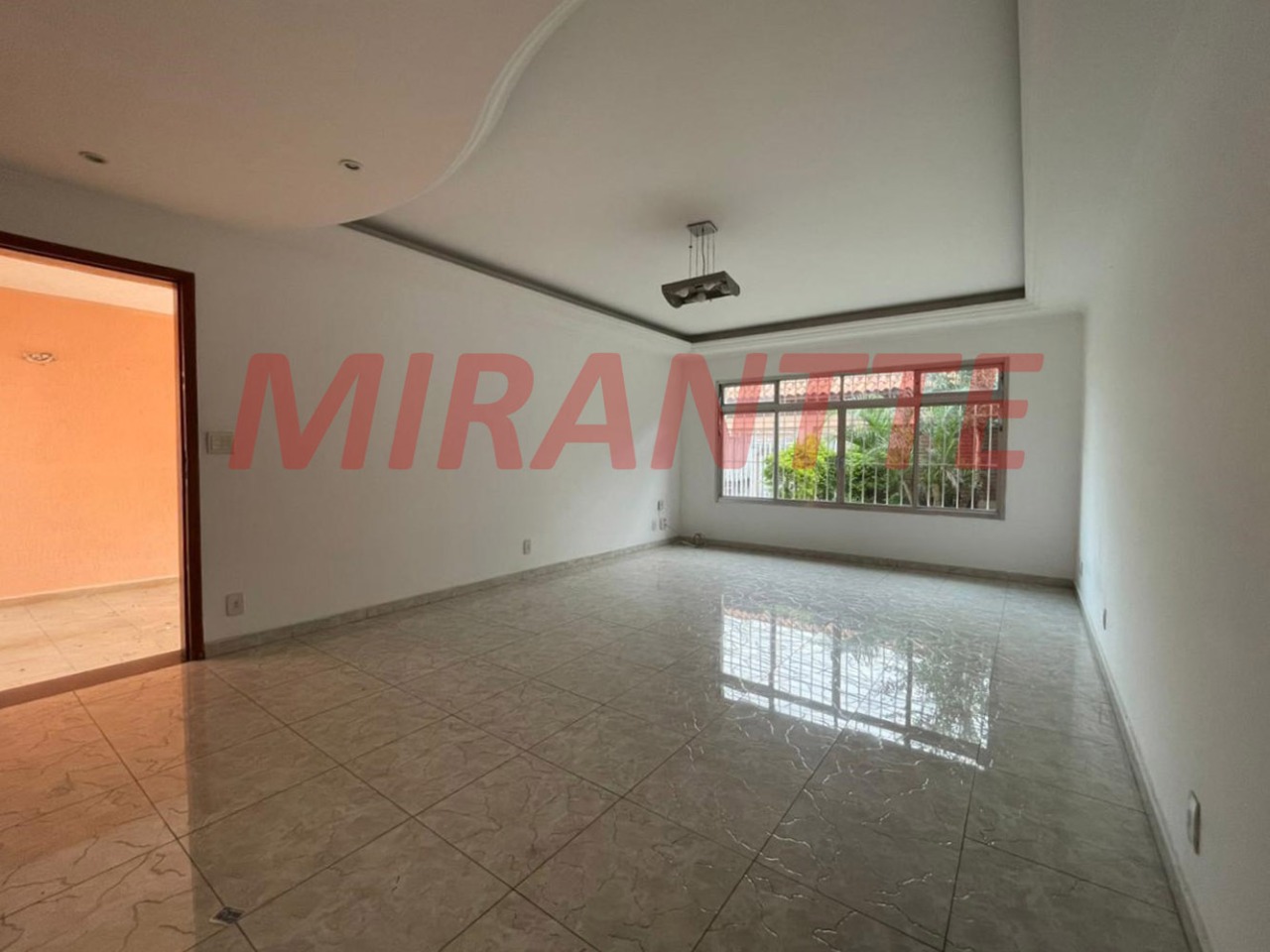 Sobrado de 207m² com 3 quartos em Casa Verde