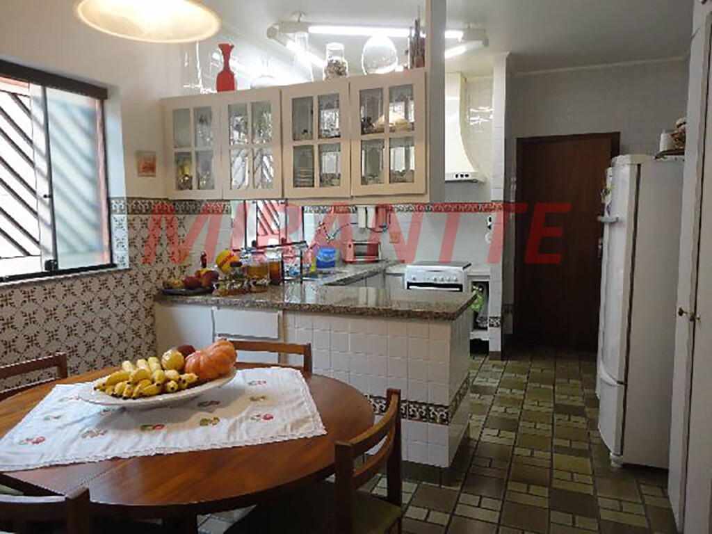 Sobrado com 3 quartos em Jardim França