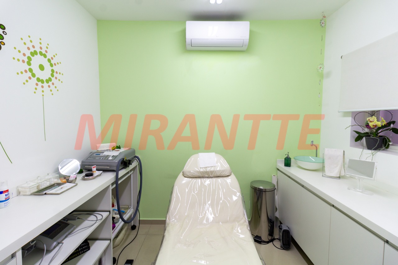 Comercial de 188m² em Santana