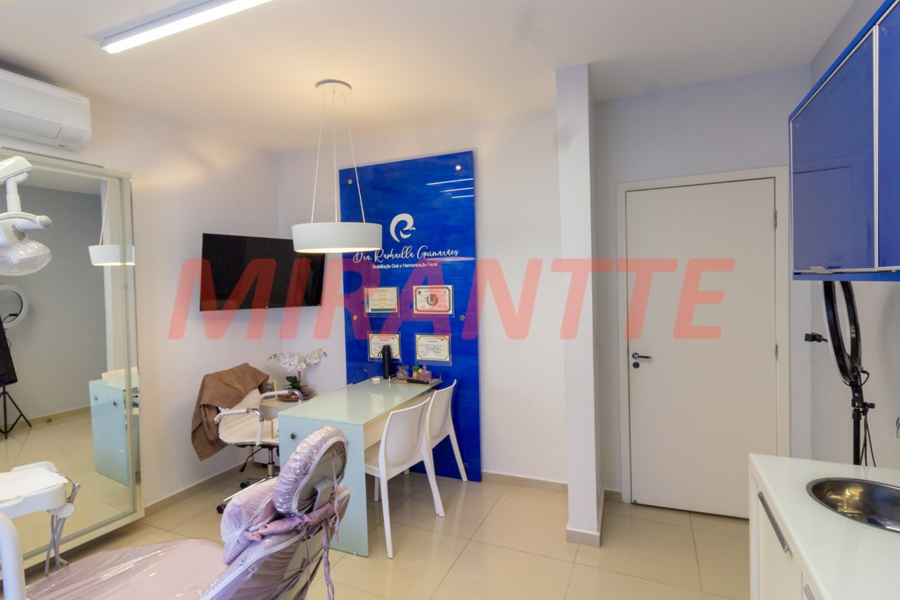 Comercial de 188m² em Santana