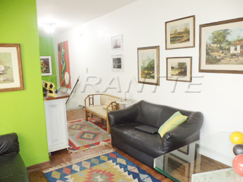 Comercial de 560m² em Santana