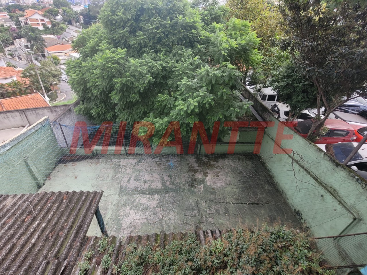 Sobrado de 350m² com 3 quartos em Jardim São Bento