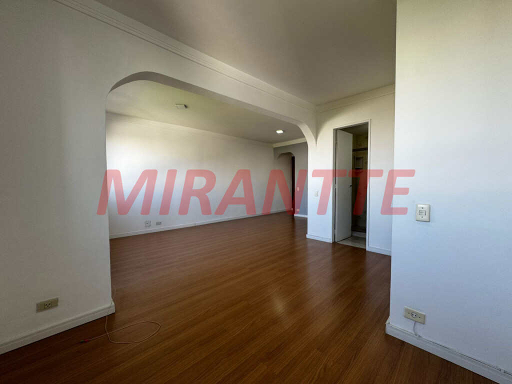 Apartamento de 67m² com 2 quartos em Santana