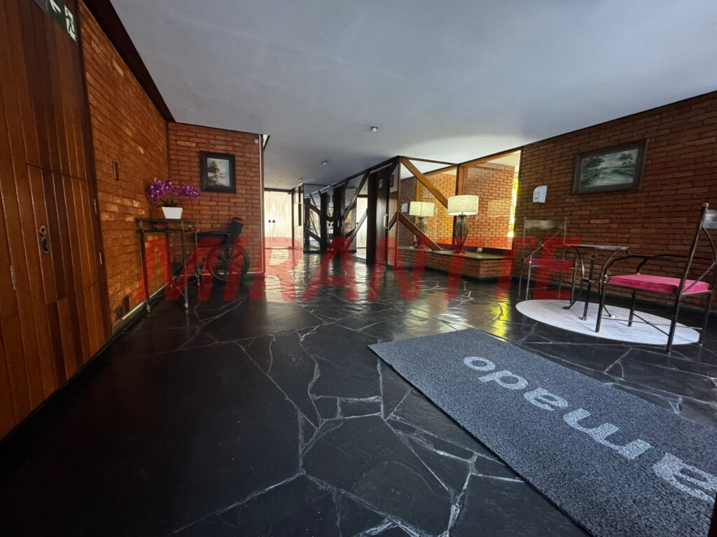 Apartamento de 67m² com 2 quartos em Santana