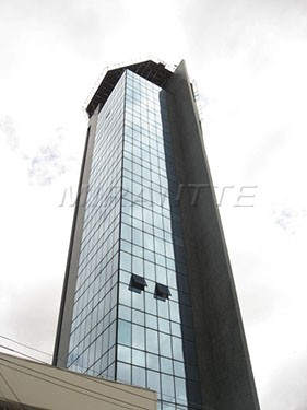 Comercial de 230m² em Santana