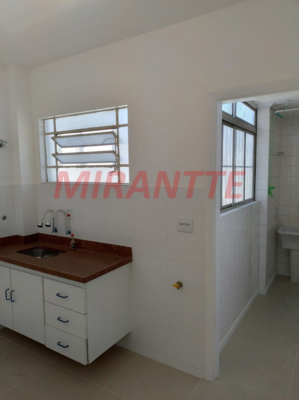 Apartamento de 60m² com 2 quartos em Santana
