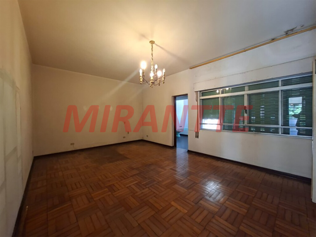Casa terrea de 254m² com 4 quartos em Jardim São Bento