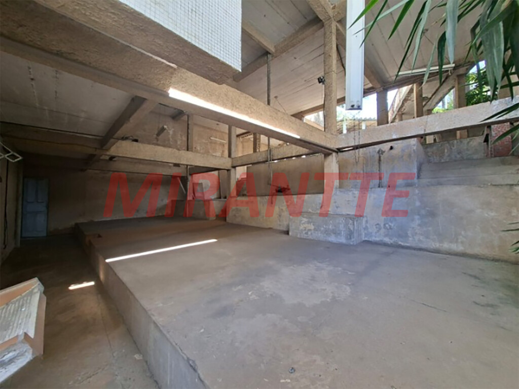 Casa terrea de 254m² com 4 quartos em Jardim São Bento