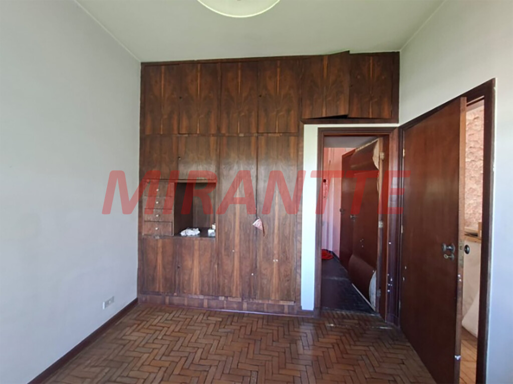 Casa terrea de 254m² com 4 quartos em Jardim São Bento
