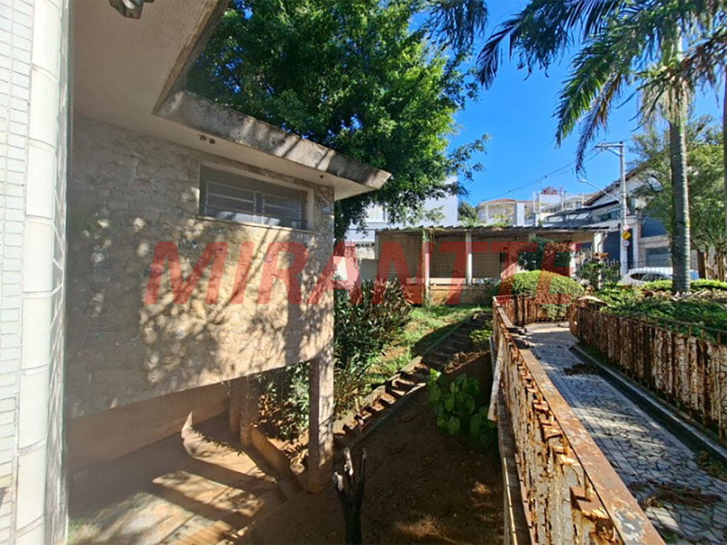 Casa terrea de 254m² com 4 quartos em Jardim São Bento