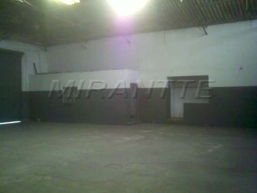 Galpao de 780m² em Parque Novo Mundo