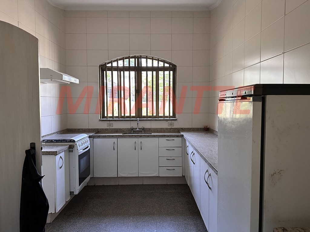 Sobrado de 424m² com 4 quartos em Jardim São Bento