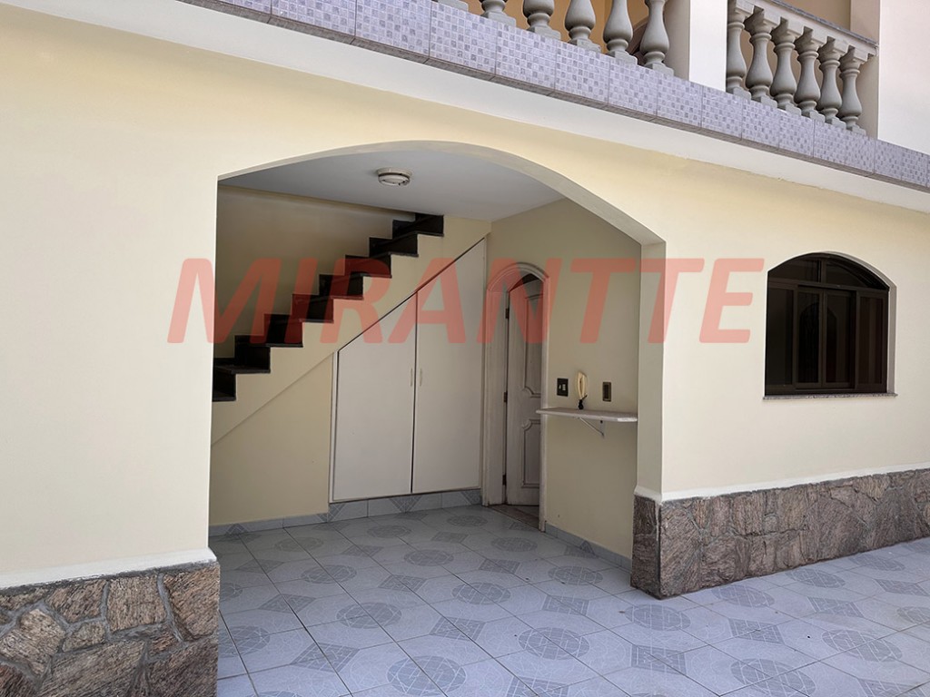 Sobrado de 424m² com 4 quartos em Jardim São Bento