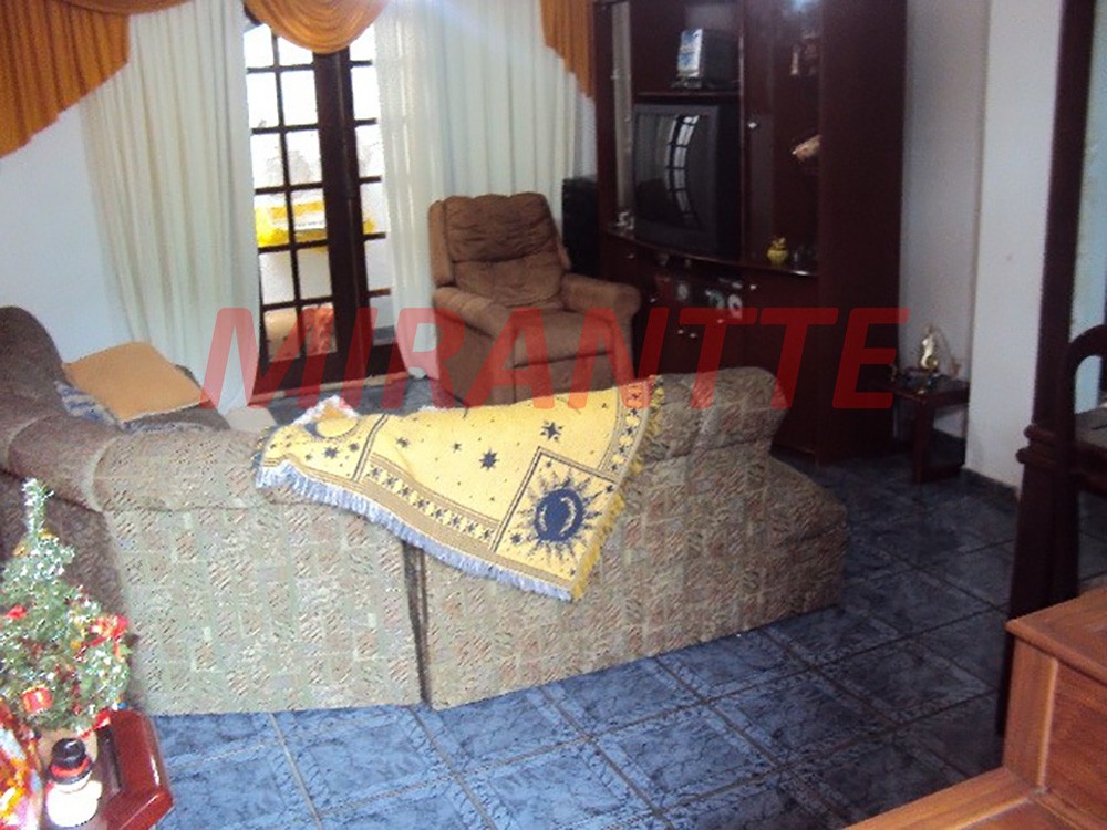 Sobrado de 130m² com 4 quartos em Imirim