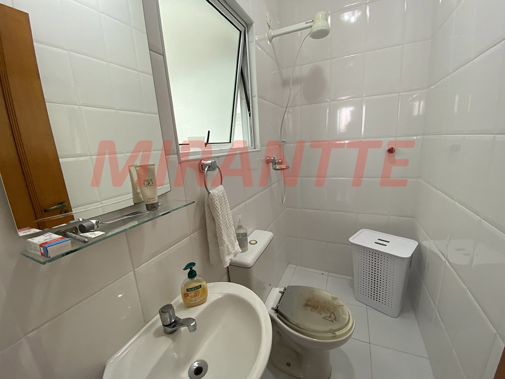 Sobrado de 163m² com 3 quartos em Santana