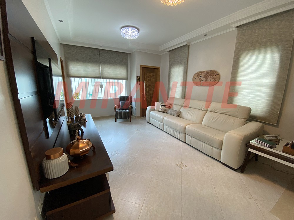 Sobrado de 163m² com 3 quartos em Santana