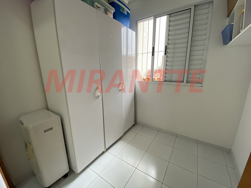 Sobrado de 163m² com 3 quartos em Santana