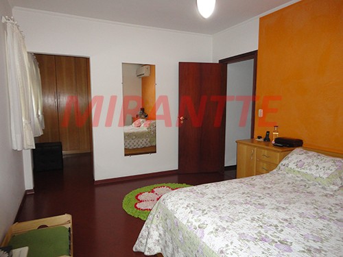 Sobrado de 245m² com 3 quartos em Lauzane Paulista
