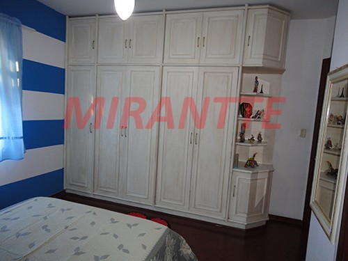 Sobrado de 245m² com 3 quartos em Lauzane Paulista