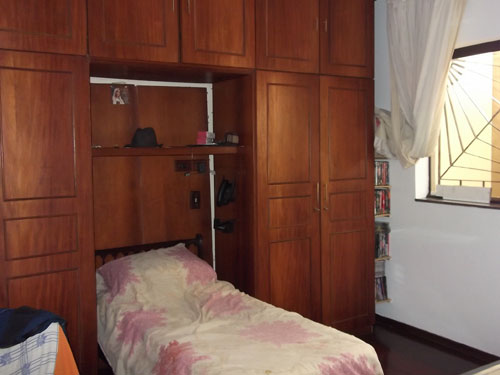 Casa terrea de 243m² com 5 quartos em Parque Novo Mundo