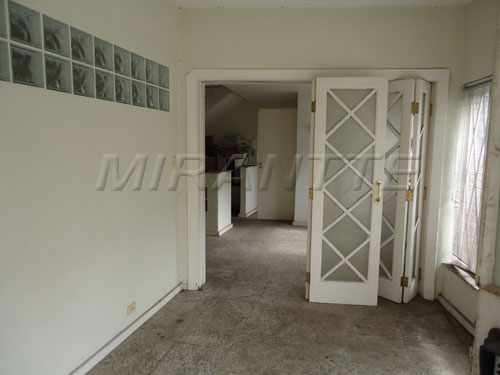 Comercial de 310m² em Jardim São Paulo