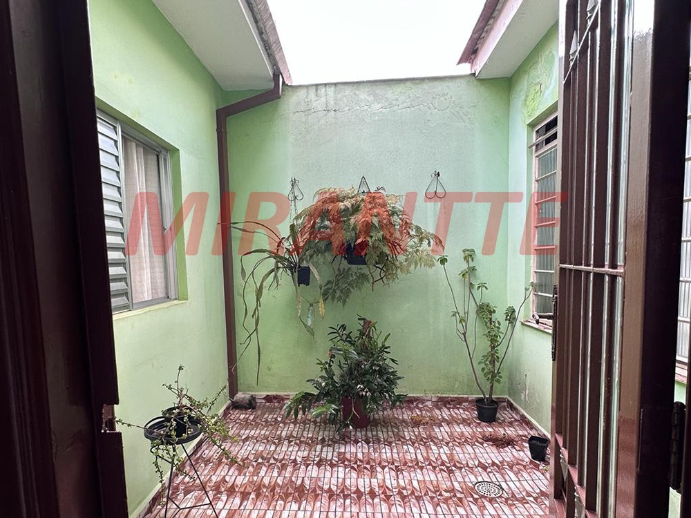 Casa terrea de 200m² com 4 quartos em Água Fria