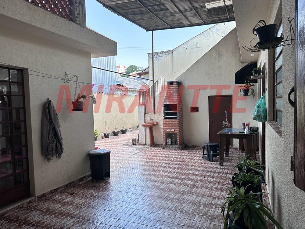 Casa terrea de 200m² com 4 quartos em Água Fria